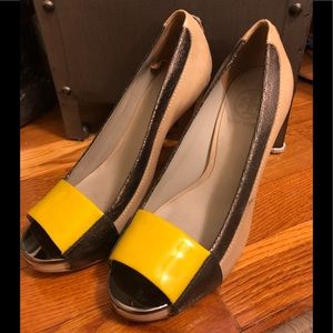Tory Burch Platform Peep Toe Heels size 7
